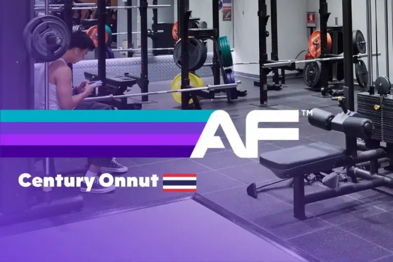 พื้นที่เวทภายใน Anytime Fitness Century Onnut จากโพสต์แบรนด์ทางการ